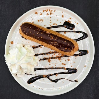 Eclair au chocolat
