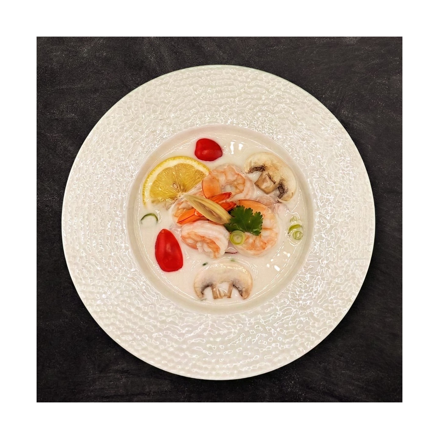 Tom Kha